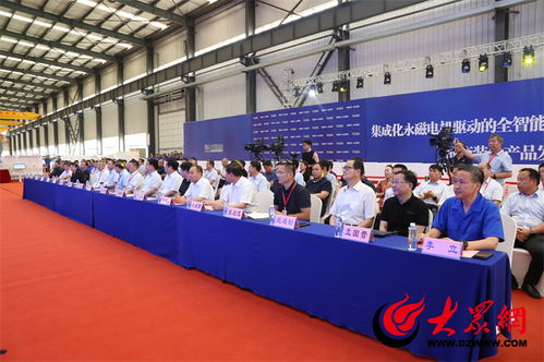 久鼎煤機新產(chǎn)品發(fā)布 助推單縣機電設(shè)備制造業(yè)高質(zhì)量發(fā)展